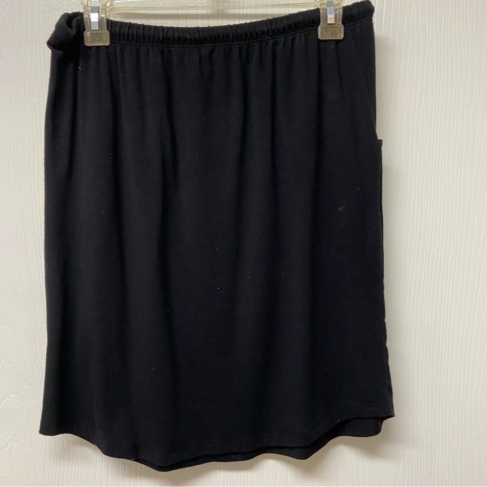 ☃️ Black knit skirt by Sonoma Size S (very generous small - closer to a medium). - Picture 2 of 6